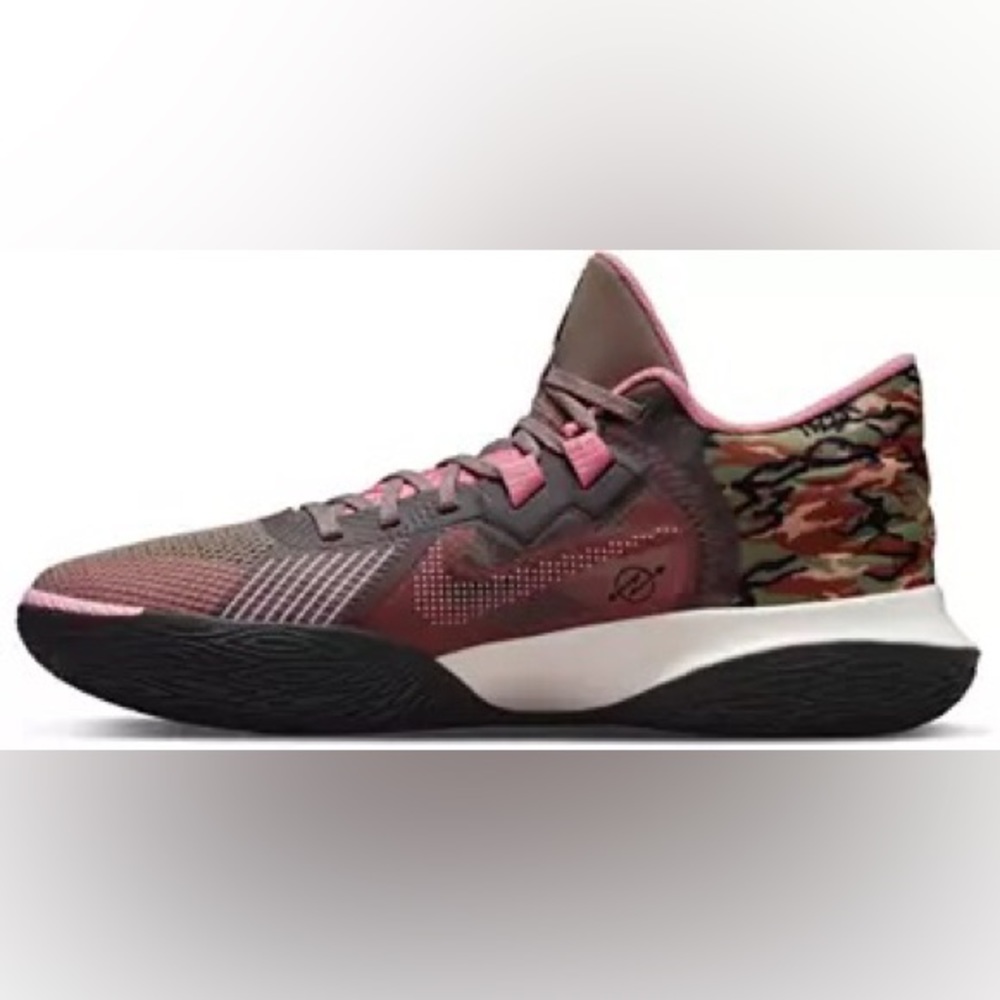 Kyrie Irvin flytrap v - Picture 9 of 14
